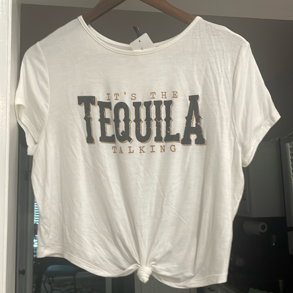 Womens cropped t shirt! Size XL but runs smaller!! Brand new with tags!
